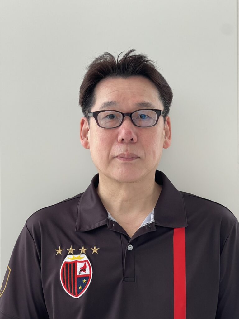 山田 哲二 スタッフの写真